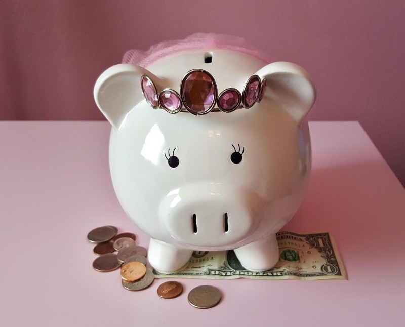Difference Between Saving and Investing
